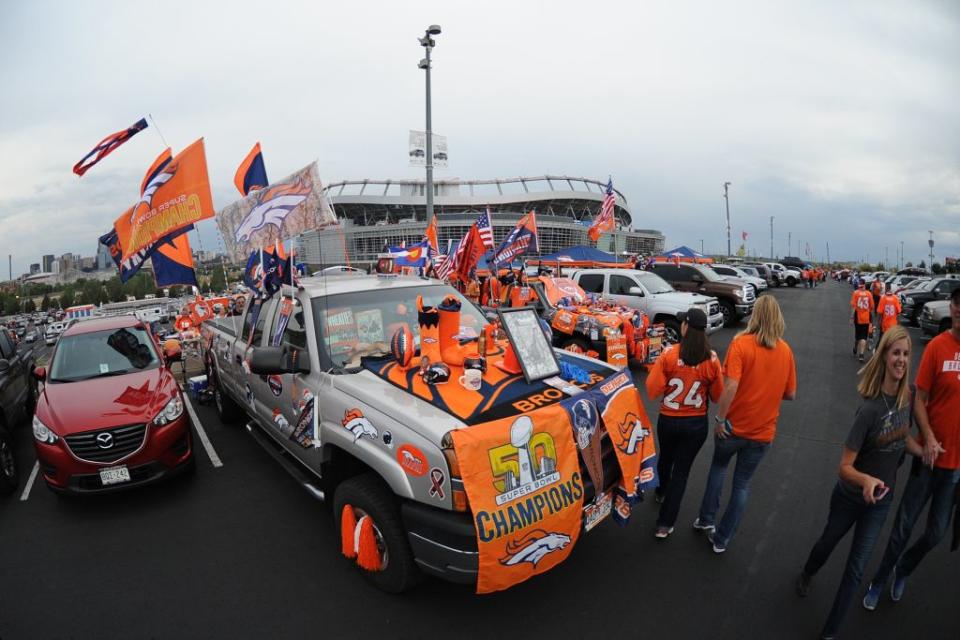 Tailgate time! (Getty)