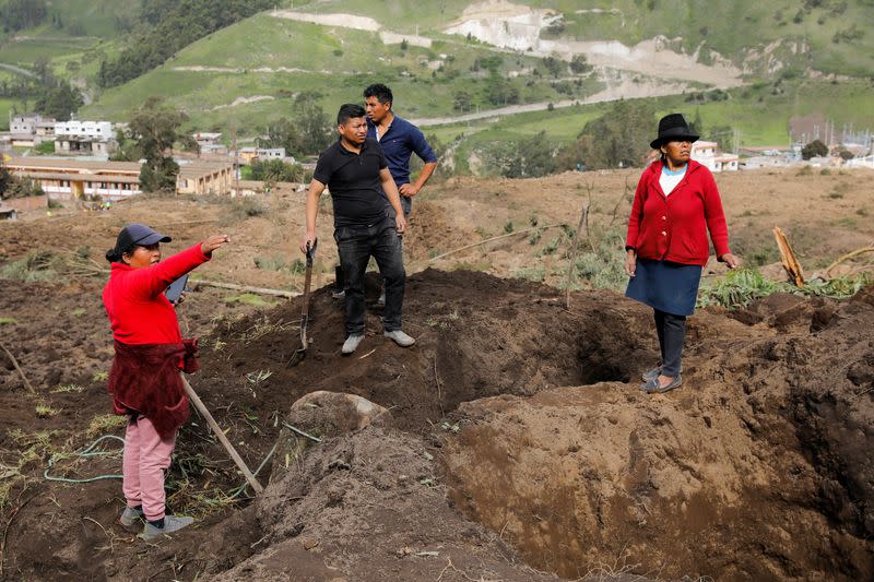 Aftermath of landslide in Alausi