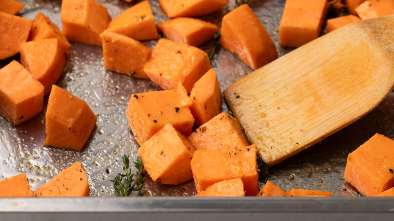 roasting sweet potato chunks 