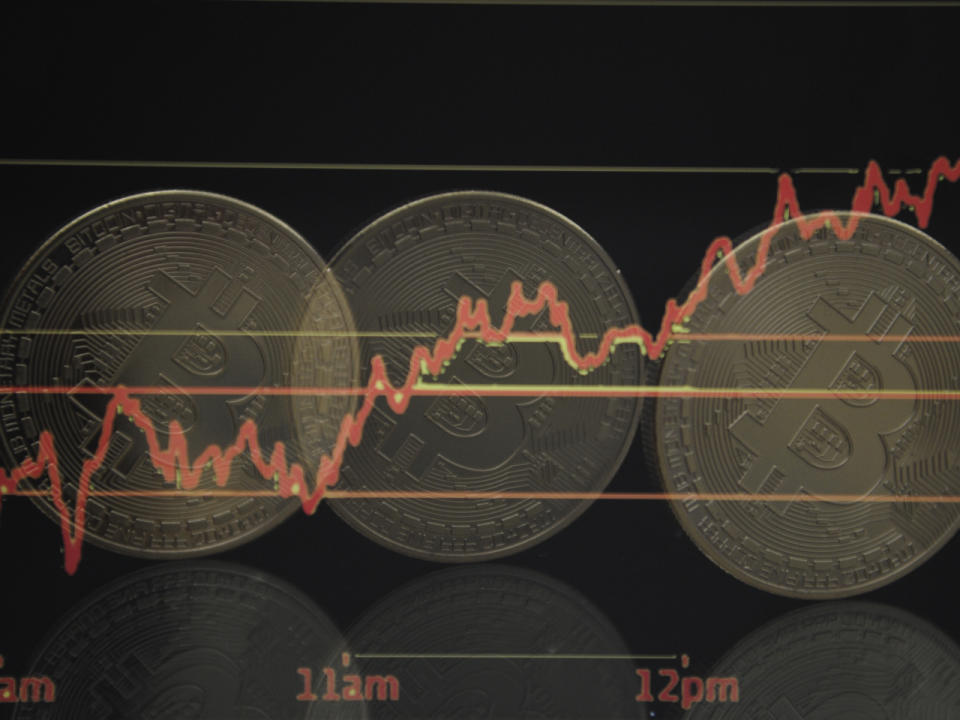 Dave Chapman, Managing Director des Krypto-Unternehmens Octagon Strategy, prophezeit, dass der Preis für einen Bitcoin im kommenden Jahr auf eine sechsstellige Summe steigen wird. Demnach könnte eine virtuelle Münze 100.000 Dollar wert sein. (Bild-Copyright: Jaap Arriens/NurPhoto/ddp Images)