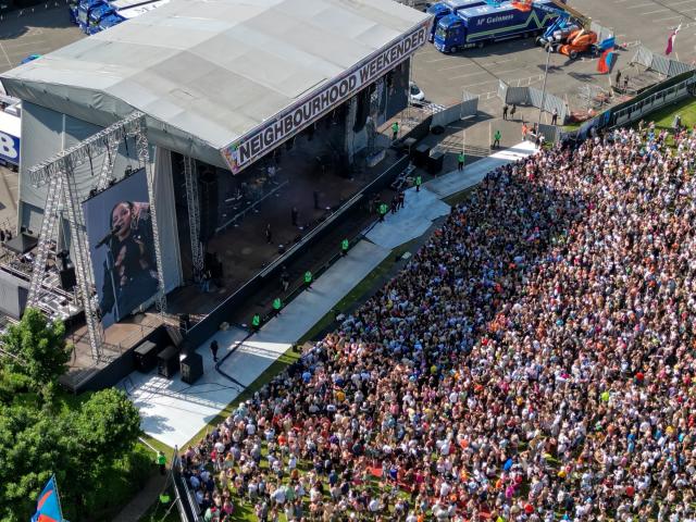 Crowd photos from day two of Neighbourhood Weekender 2023