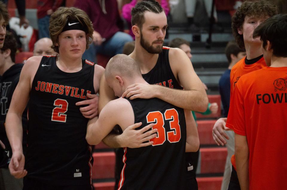 Seniors Kevin Kushmaul (33), TJ Berlin (2), and Tyler Scholfield reflect on the end of their careers as Comet basketball players.