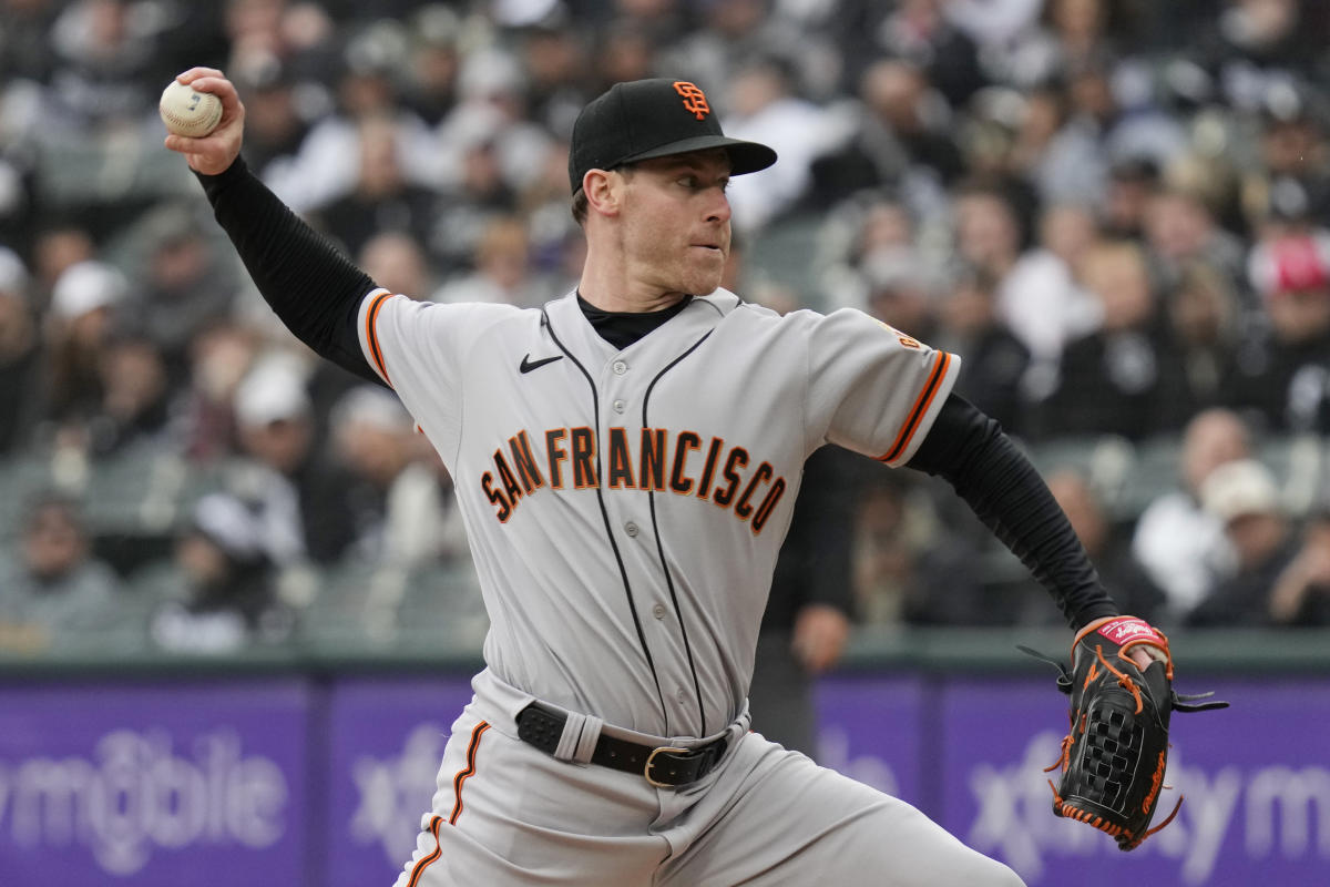 Giants' Anthony DeSclafani explains heated moment with White Sox