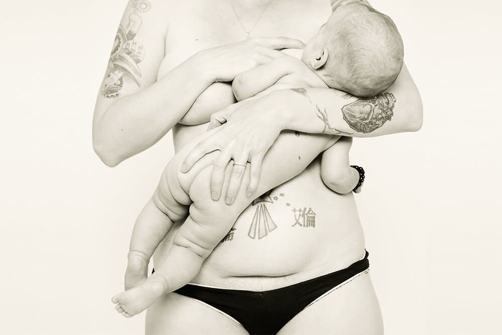 4th trimester bodies project photo of mother breastfeeding