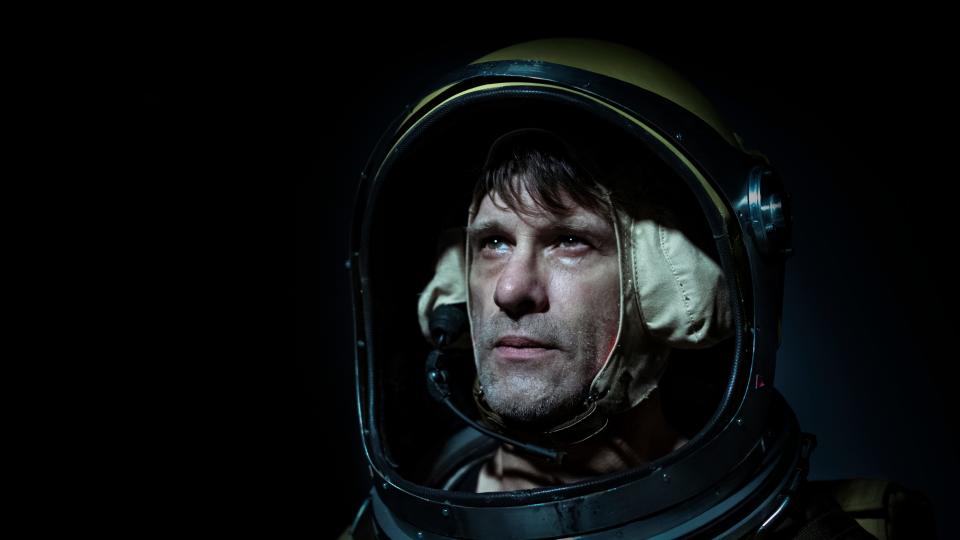 Thomas Jane is an astronaut who gets stuck in space trying to fix a satellite in the sci-fi thriller "Warning."