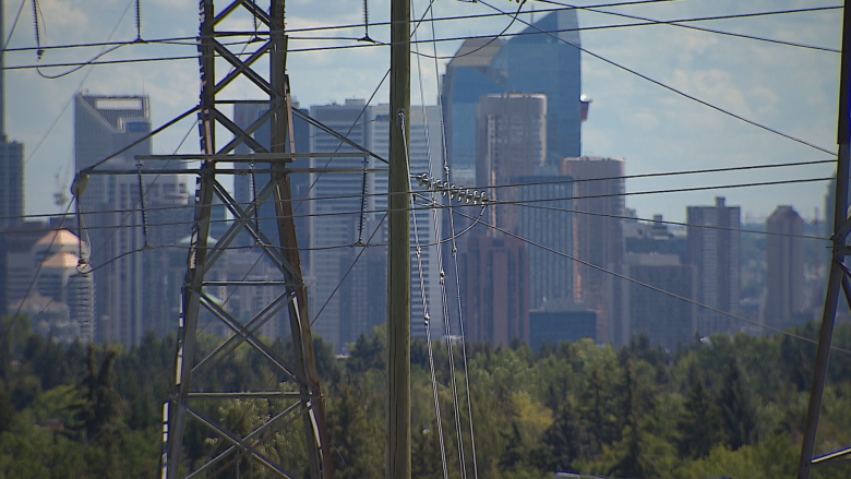 Ontarians see higher hydro bills as consumption comes down