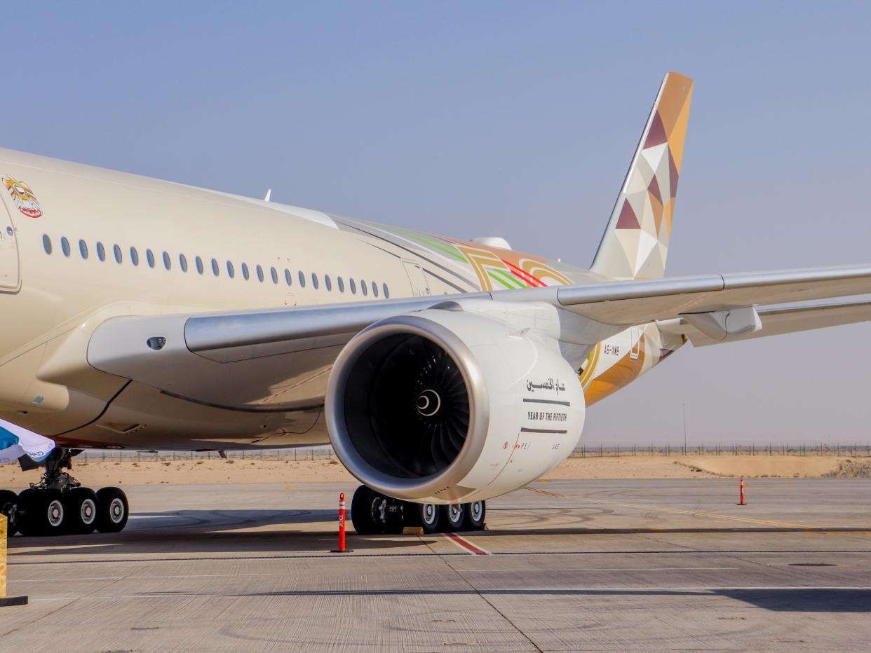 Etihad Airways Airbus A350-1000 XWB — Dubai Airshow 2021