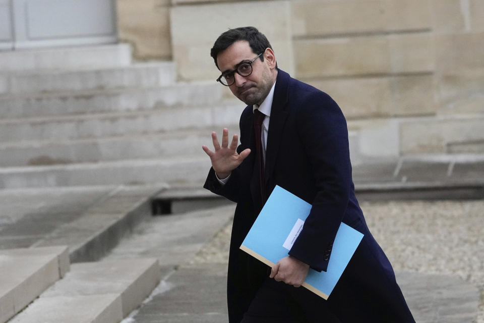 Newly appointed French Foreign Minister Stephane Sejourne arrives to attend the weekly cabinet meeting after a cabinet reshuffle, Friday, Jan. 12, 2024 at the Elysee Palace in Paris. (AP Photo/Michel Euler)