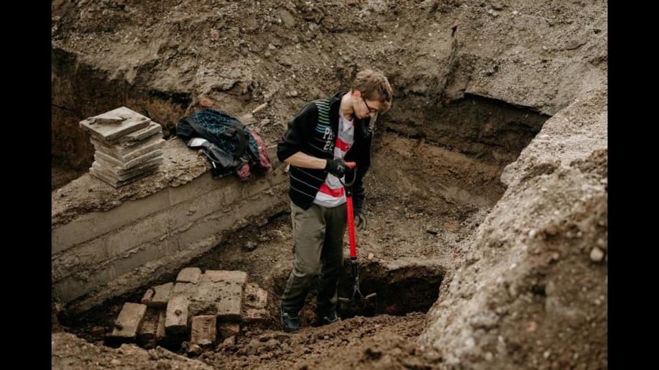 Durante la Edad Media, la iglesia se encontraba fuera de las puertas de Trnava, una ubicación poco habitual, de acuerdo con los expertos. University of Trnava