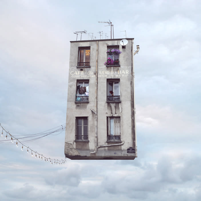 Flying Houses