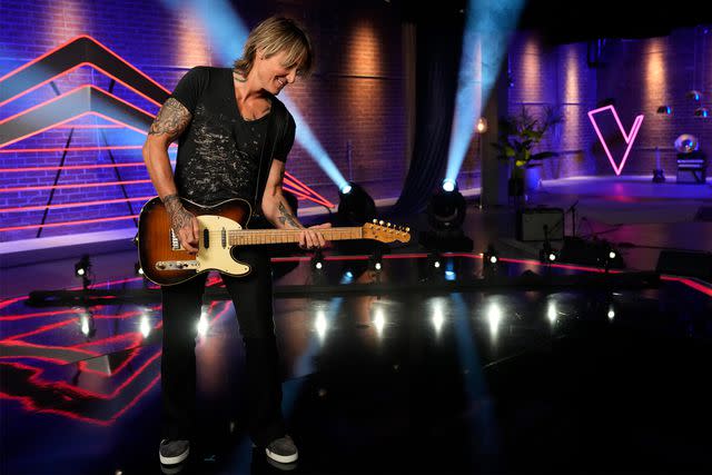 <p>Greg Gayne/NBC</p> Keith Urban