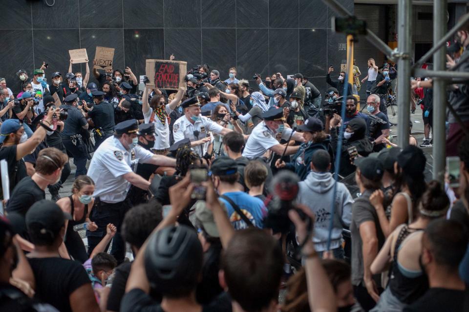 new york foley square clash police george floyd coronavirus 