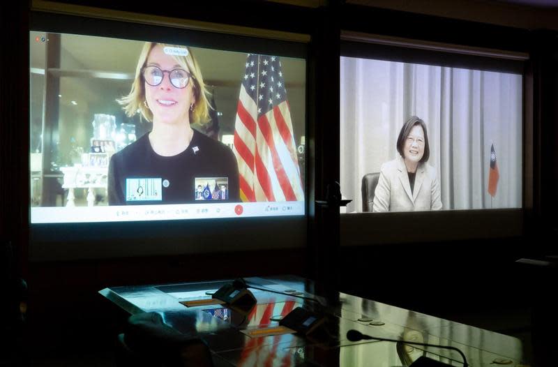 美國駐聯合國大使克拉芙特今與總統蔡英文進行視訊對談。（總統府提供）