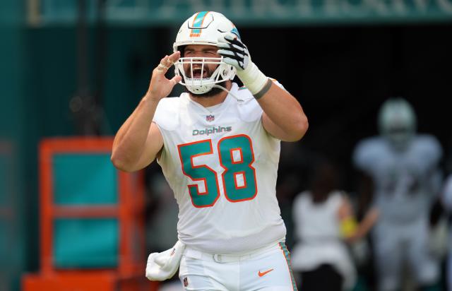 Dolphins' Jaelan Phillips, Terron Armstead out vs. Patriots