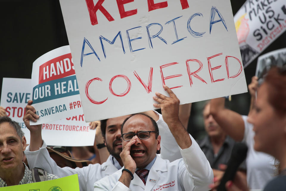 <p>Demonstrators protest changes to the Affordable Care Act on June 22, 2017 in Chicago, Ill. Senate Republican’s unveiled their revised health-care bill in Washington today, after fine tuning it in behind closed doors. (Photo: Scott Olson/Getty Images) </p>