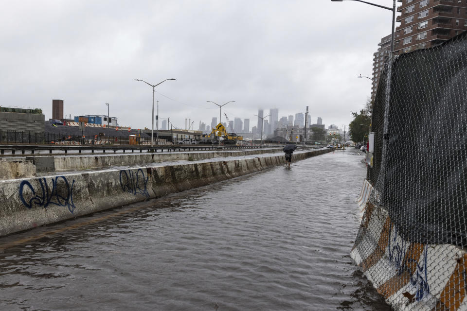 An empty stretch of the FDR highway in the Lower East Side of Manhattan is closed due to flash flooding on Friday, Sept. 29, 2023 in New York. A potent rush-hour rainstorm swamped the New York metropolitan area on Friday, shutting down some subways and commuter railroads, flooding streets and highways, and delaying flights into LaGuardia Airport. (AP Photo/Stefan Jeremiah)