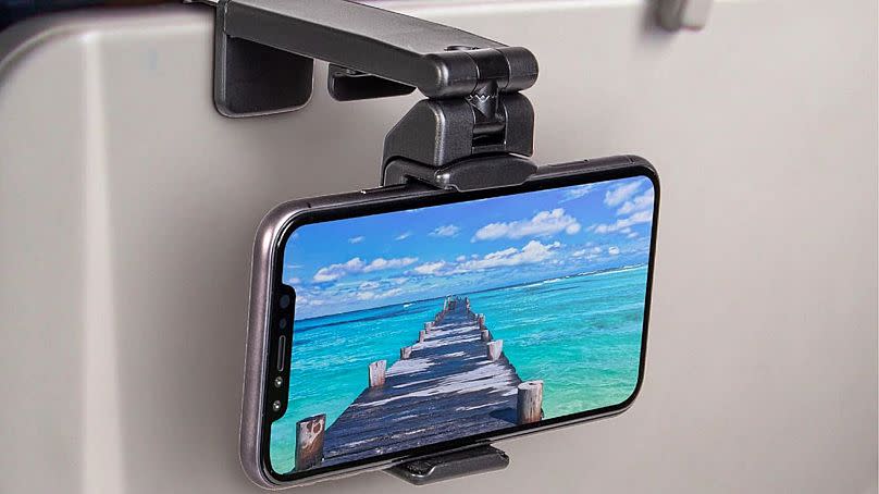 Watch films while you travel with the Perilogics universal phone mount.