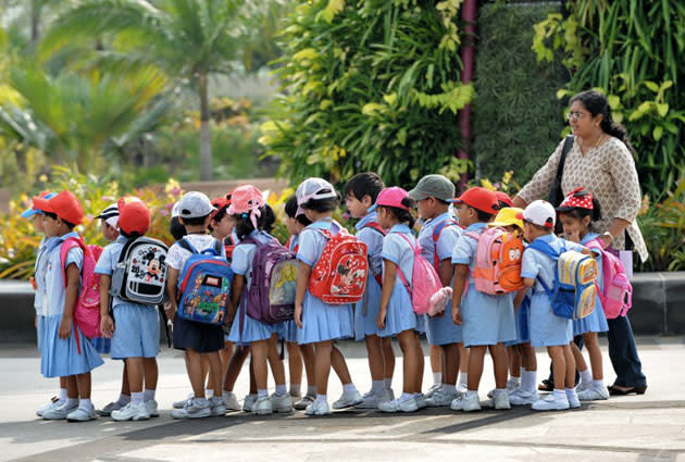Pre-school children tour the Garden by the Bay during an excursion in Singapore on July 25, 2012. (AFP Photo/Roslan Rahman)