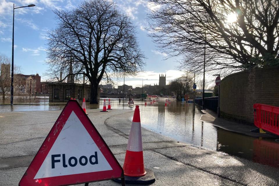 Flood alerts covering Worcester, Upton and Evesham have been issued by the Environment Agency