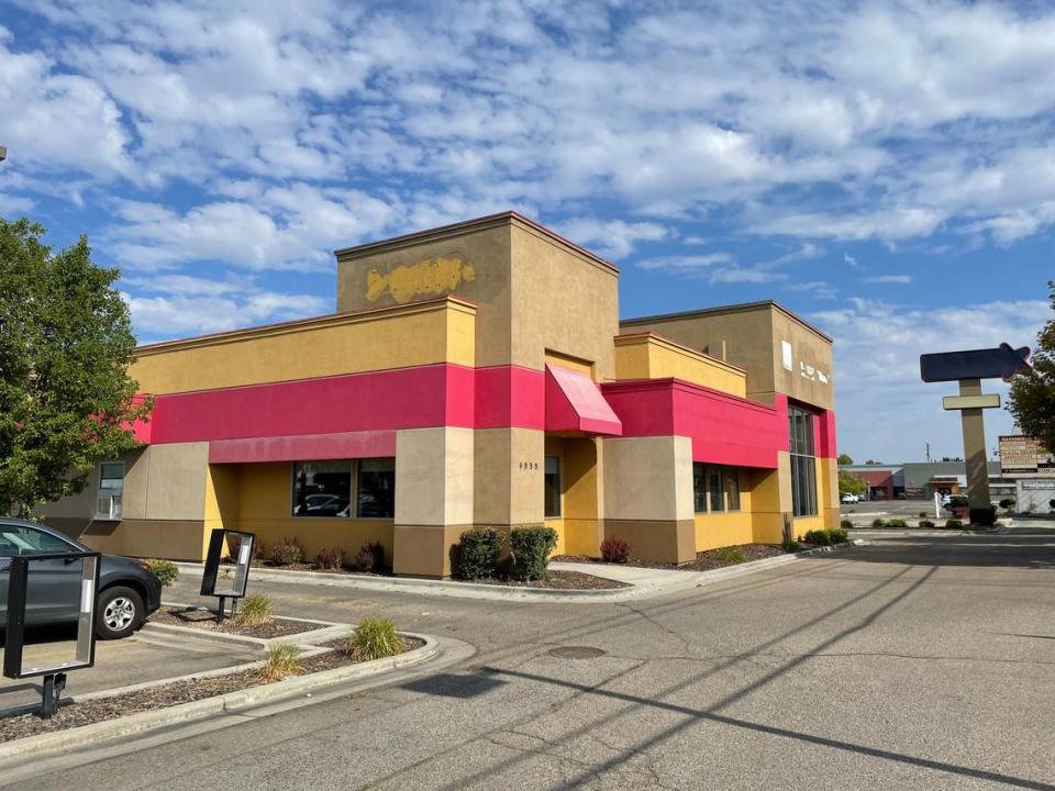 The former home of Carl’s Jr. is now closed and empty on Glenwood Street in Garden City.