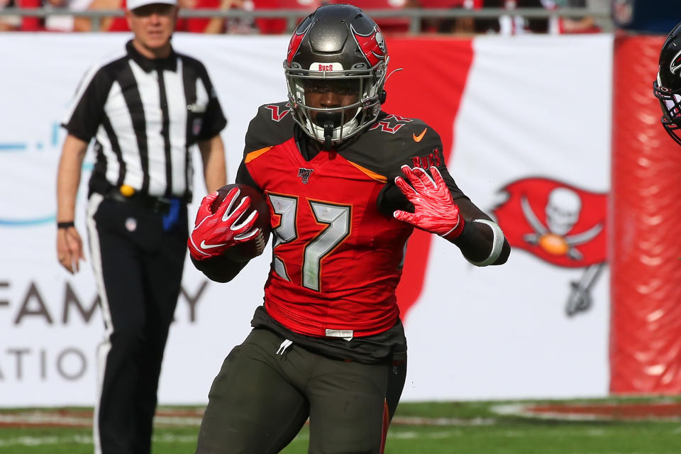 Ronald Jones II (27) of the Bucs