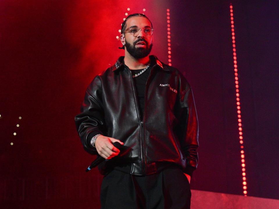 Rapper Drake performs onstage during "Lil Baby & Friends Birthday Celebration Concert" at State Farm Arena on December 9, 2022 in Atlanta, Georgia.