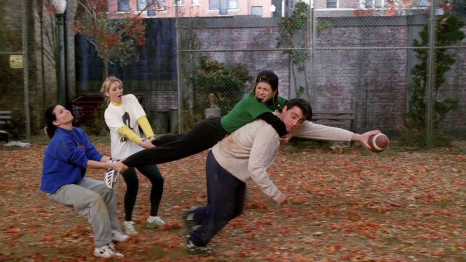 5) Season 3, Episode 9: "The One with the Football"