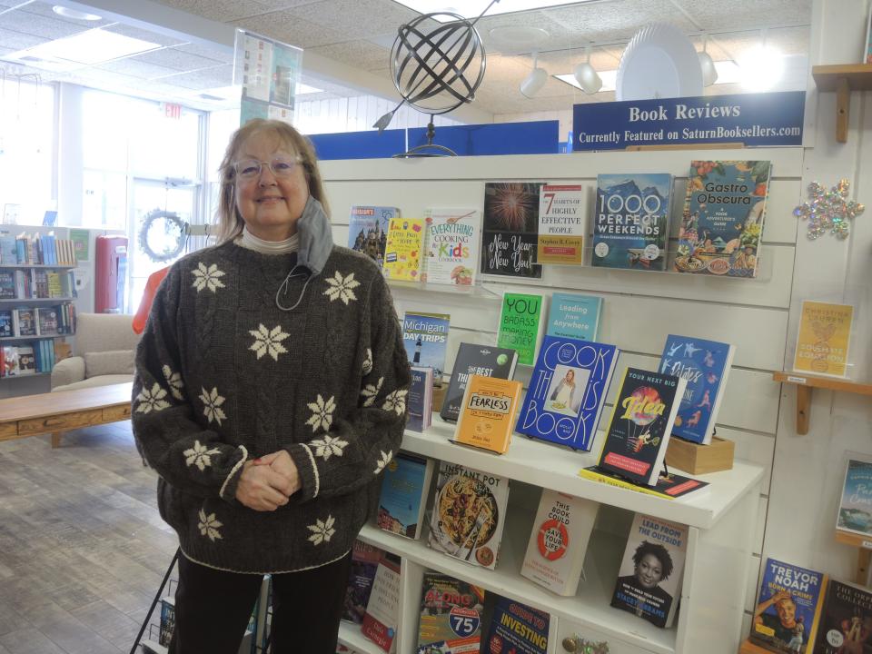 Owner places for sale sign on Saturn Booksellers as she eyes retirement