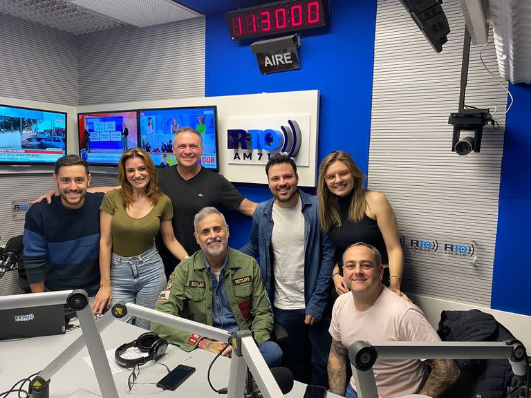 Jorge Rial sorprendió a sus compañeros de radio y apareció en el estudio