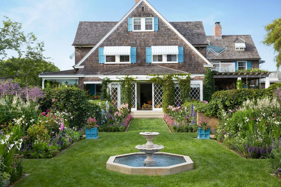 grey gardens east hampton exterior