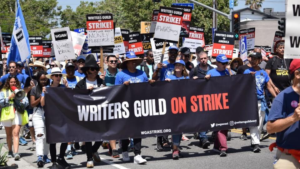 Writers Guild on Strike for Tentative Agreement deal with AMPTP article