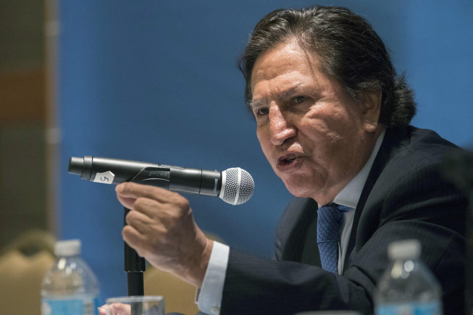 FILE - In this May 24, 2017, file photo, Peru's former President Alejandro Toledo addresses the New Economy Forum Globalization Dialogues at the United Nations in New York. U.S. authorities announced Monday, March 18, 2019 that Toledo, who Peruvian authorities have asked to be extradited for his alleged ties to Brazilian construction company Odebrecht, was released after a brief detention on suspicion of public intoxication in California. (AP Photo/Mary Altaffer, File)