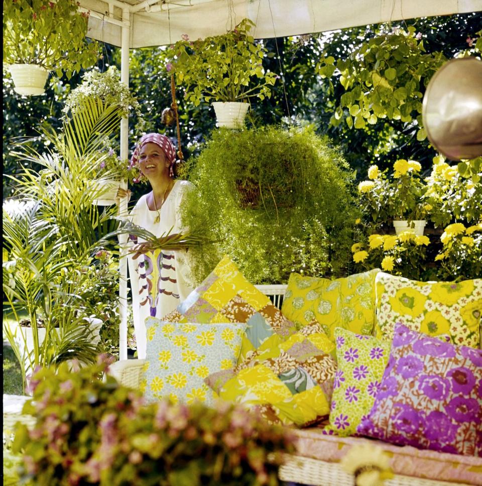 Lilly Pulitzer's Outdoor Patio