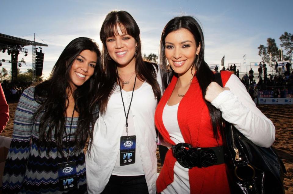 2008: Kourtney, Khloé and Kim Kardashian