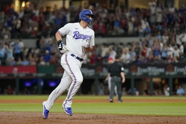 Rangers shortstop Corey Seager named A.L. Player of the Week