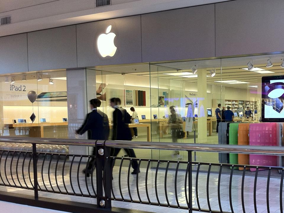 Apple store Tysons Corner