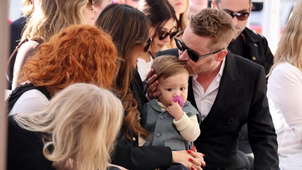 hollywood, california december 01 brenda song and macaulay culkin attend the ceremony honoring macaulay culkin with a star on the hollywood walk of fame on december 01, 2023 in hollywood, california photo by amy sussmangetty images