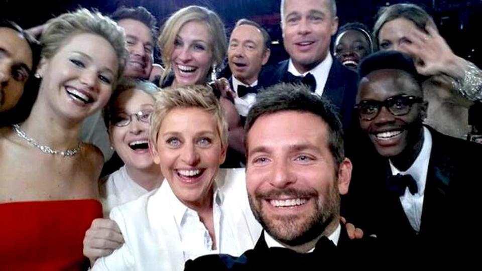 <p>The Oscars Selfie Seen Around the World</p>