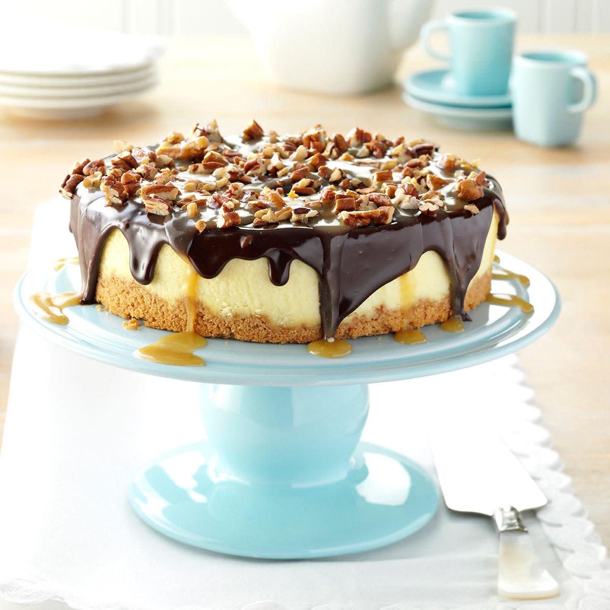 Inspired by: Cheesecake Factory Caramel Pecan Turtle Cheesecake