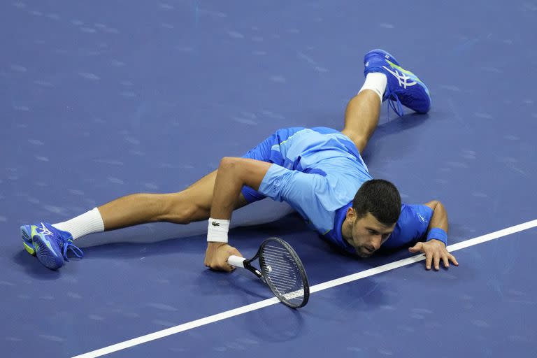 La elasticidad de Novak Djokovic demostrada en una imagen