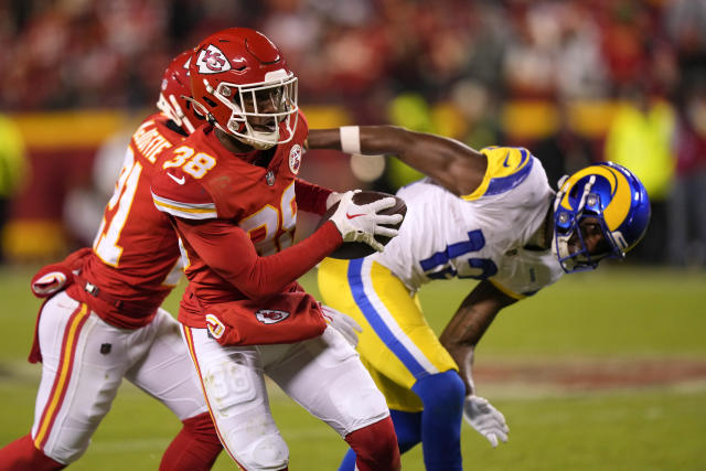 League issues aside, Rams-Chiefs classic epitomizes NFL's lure