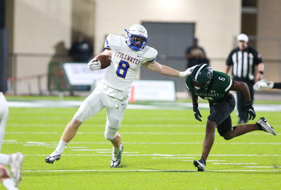 Stillwater tight end Josh Ford (8) was the first player to commit to Oklahoma State in the 2024 recruiting class.