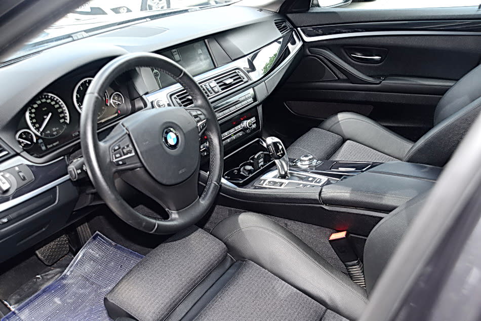 大隻「熱血爸」標配！BMW F11 535i Touring外匯中古行情剖析，寬敞舒適又「破三百匹」.........