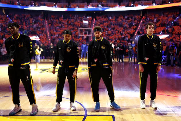 The Golden State Warriors, who advanced to the 2022 NBA Finals on Thursday, held a moment of silence for the 19 children and two teachers who died in the Uvalde, Texas, school shooting. (Photo: Ezra Shaw via Getty Images)
