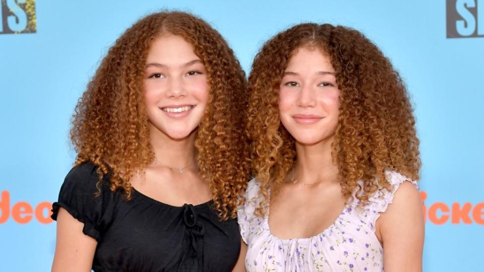 Isabella Strahan (left) and Sophia Strahan, the twin daughters of Michael Strahan, attend Nickelodeon Kids’ Choice Sports 2019 in Santa Monica in July 2019. (Photo: Neilson Barnard/Getty Images)