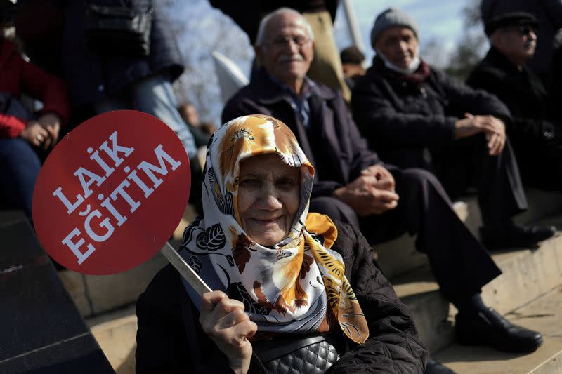 Rally against government's latest religion-related policies on the education system, in Istanbul