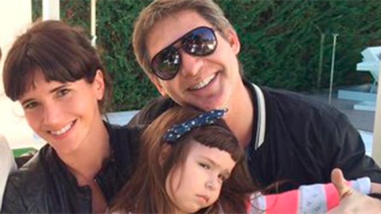 Griselda Siciliani y Adrián Suar junto a su hija, Margarita