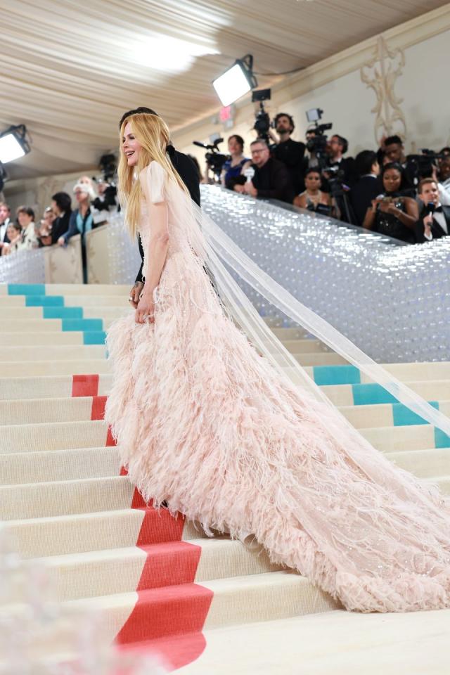 nicole kidman met gala dress