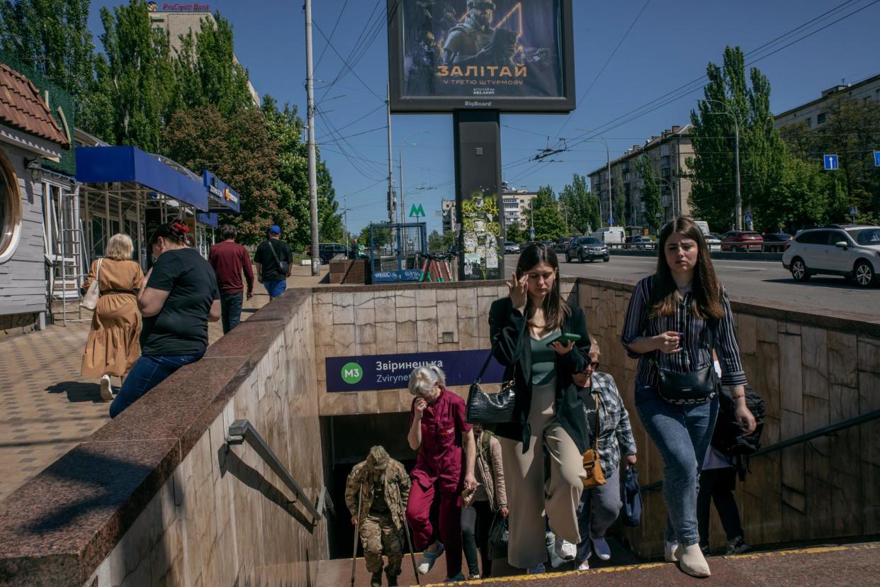 <span>Two years after Russia's full-scale invasion, many men are serving in the armed forces. Far more women than men are visible on the streets of Kyiv and other Ukrainian cities.</span><span>Photograph: Alessio Mamo/The Guardian</span>