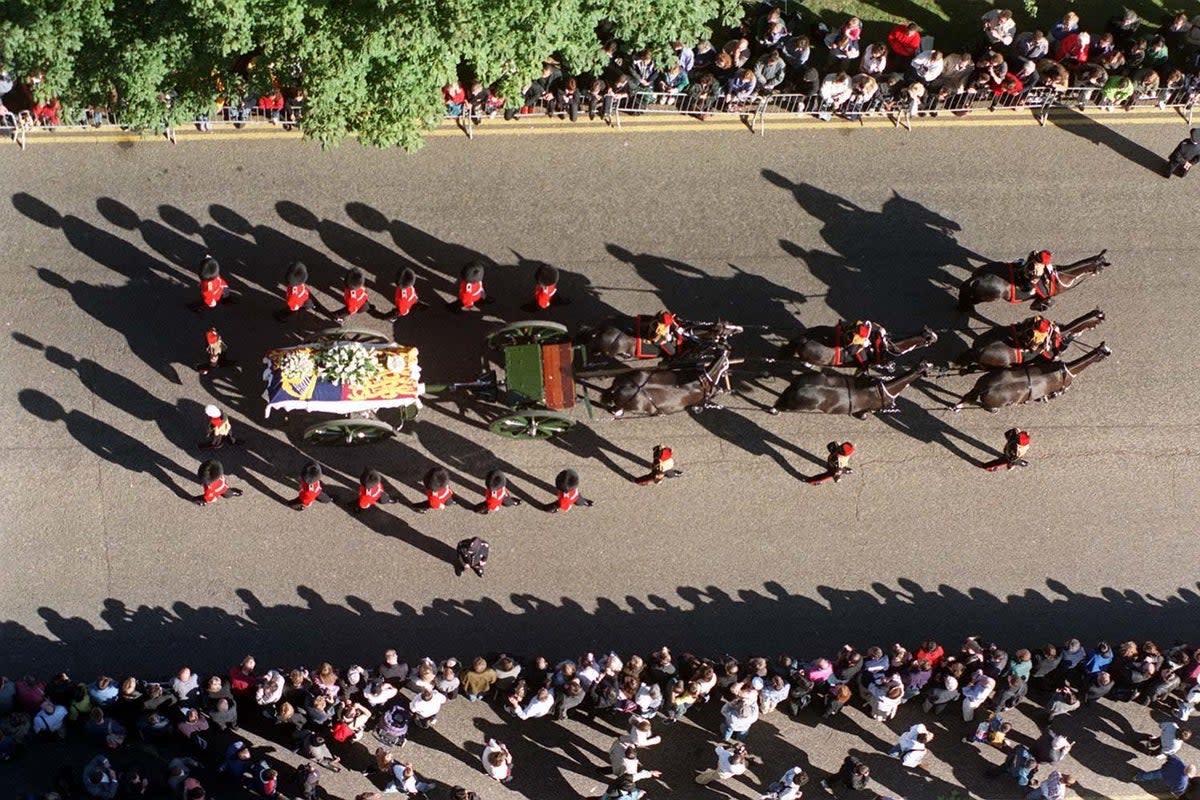 The coffin of Diana, Princess of Wales, makes its way to her funeral service at Westminster Abbey on September 6, 1997 (Neil Munns/PA) (PA Wire)